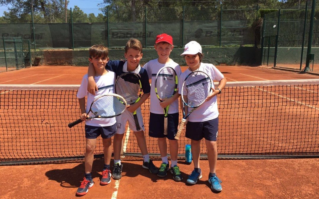 L’equip benjamí masculí del Monterols perd davant el CN Sant Cugat en el Campionat de Catalunya per equips