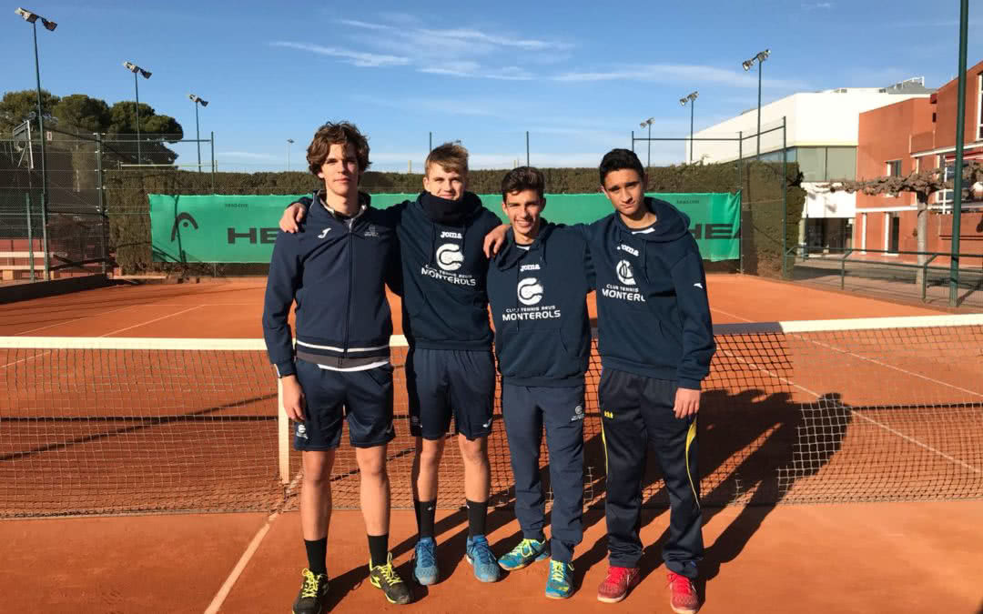 Victòria del Júnior Masculí B en la Lliga Catalana de tennis contra el CT Sant Salvador